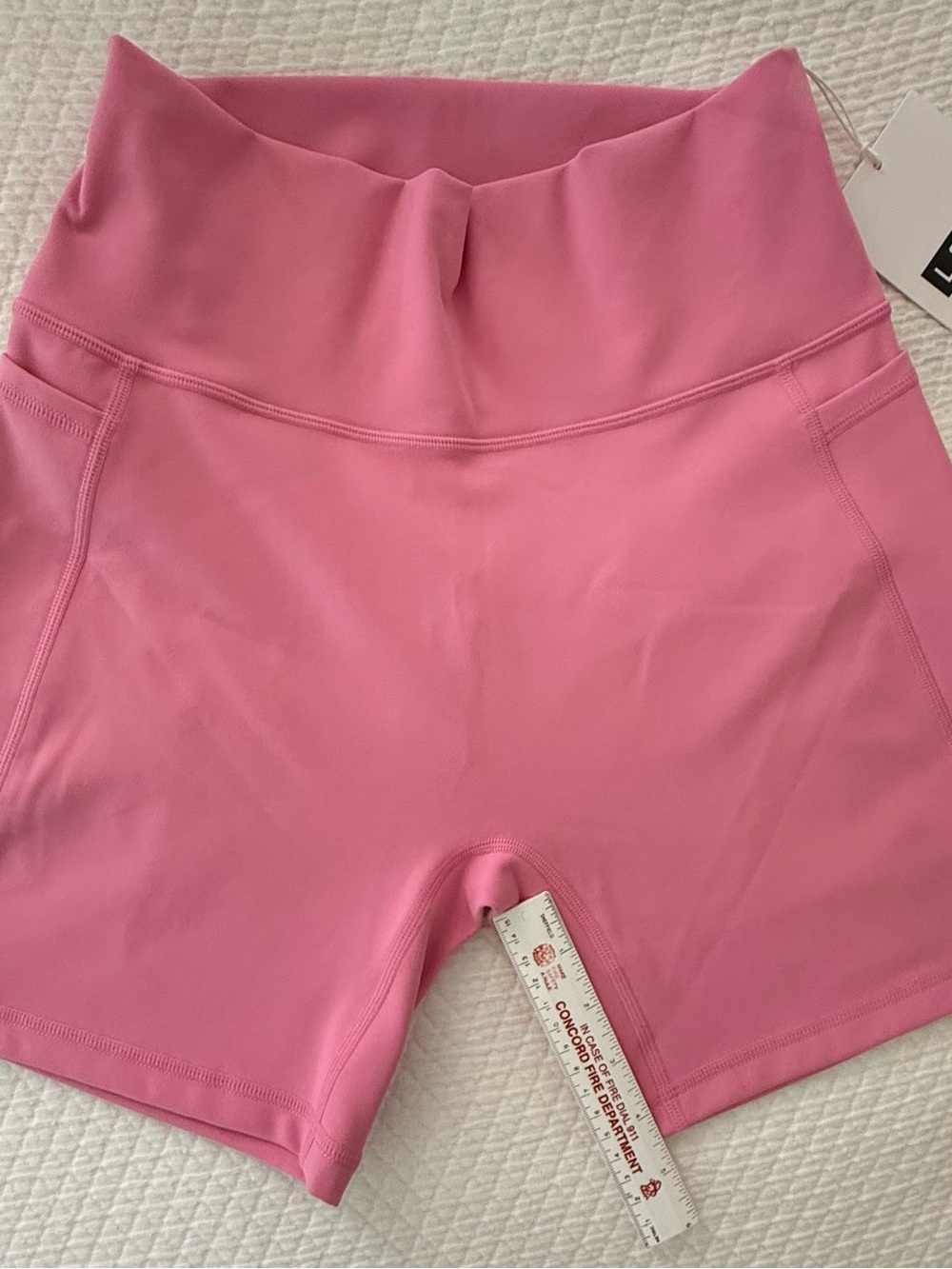 LSKD Fusion Mid Short Tight with Pockets — Candy Pink - Picture 7 of 8